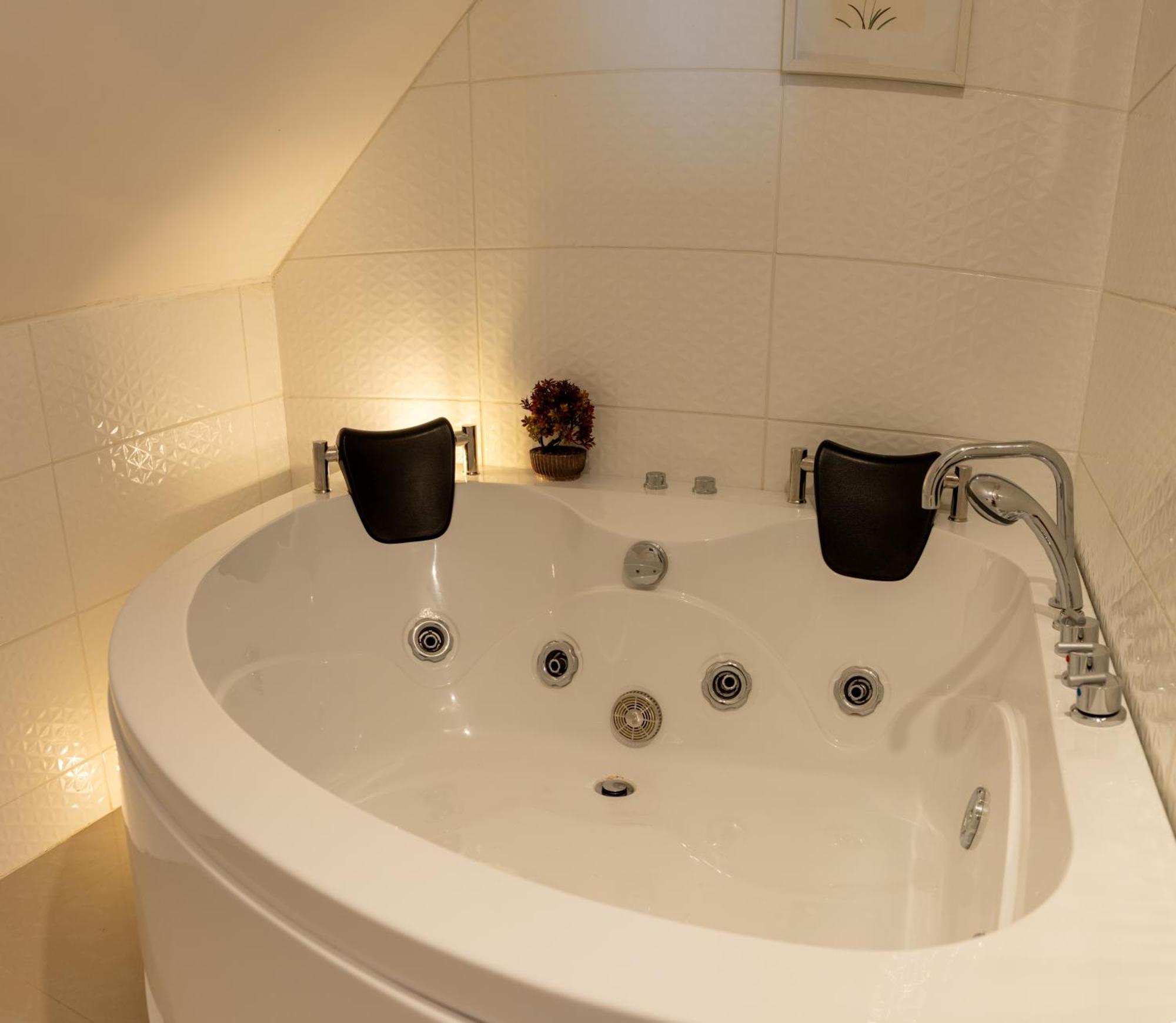 Gran Hotel Aysen ปูแอร์โต ไอเซน ภายนอก รูปภาพ